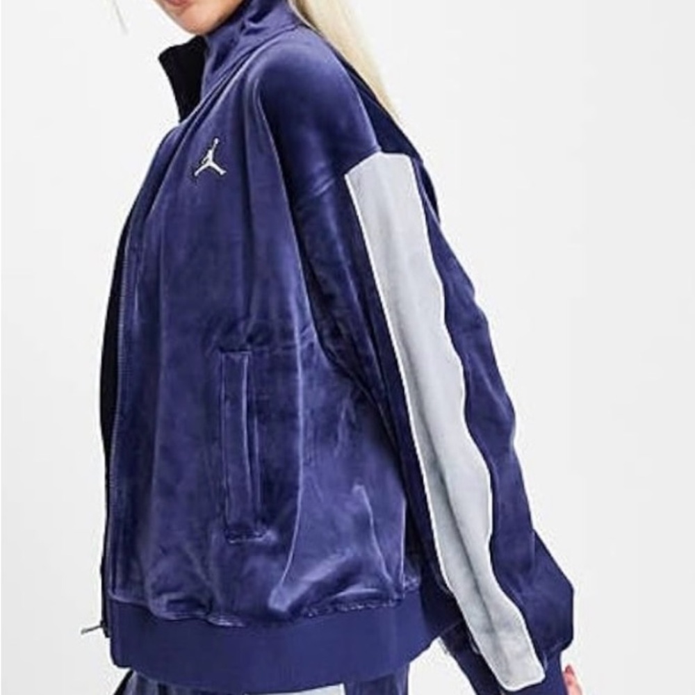 Nike Jordan Flight Women's Velour Jacket, oversized, sweatshirt full zip M NAVY​ - Picture 2 of 16